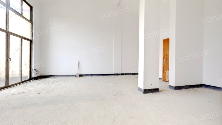 君悦山九区二手房实景图