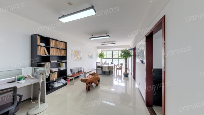 长城雅苑二手房实景图