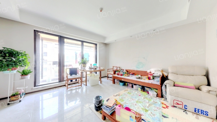 中德绿色公元二手房实景图