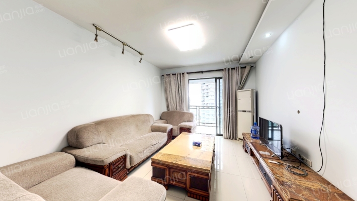 云满庭C区二手房实景图