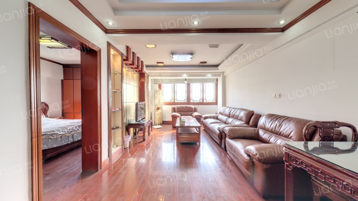 东新南路286号二手房实景图