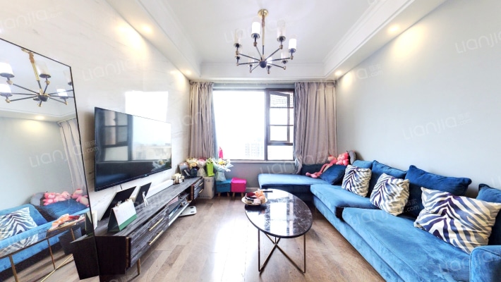 鲁能公馆1区二手房实景图