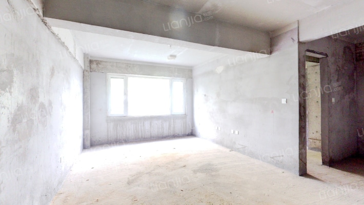 天鹅湖畔二期二手房实景图