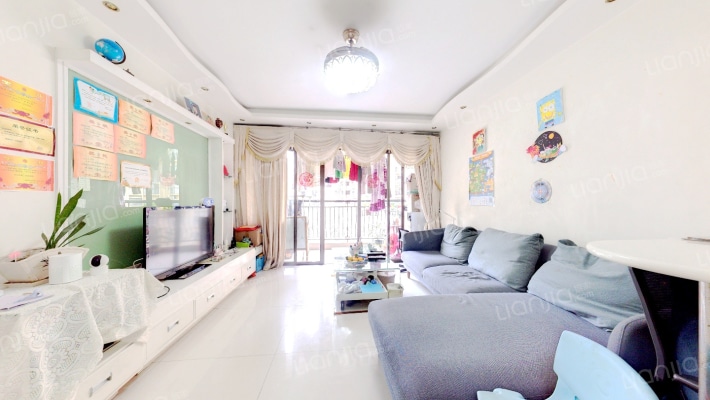 英郡年华花园一期二手房实景图