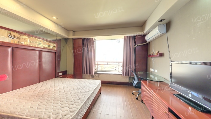 海航白金汇二手房实景图