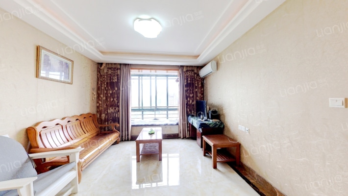 格兰云天二期二手房实景图