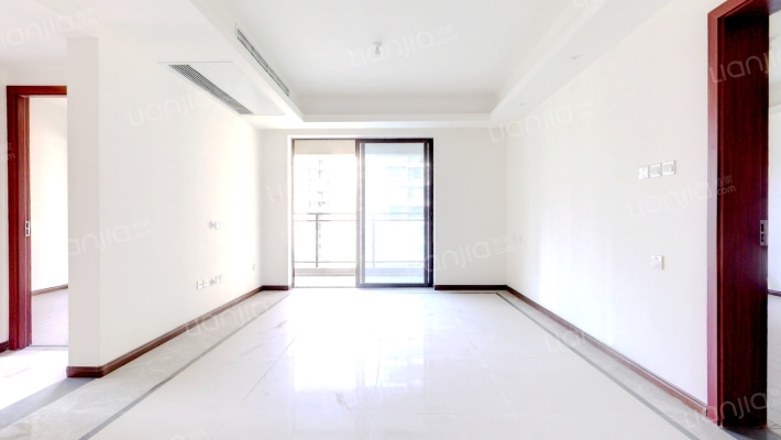 蓝光长岛国际三期二手房实景图