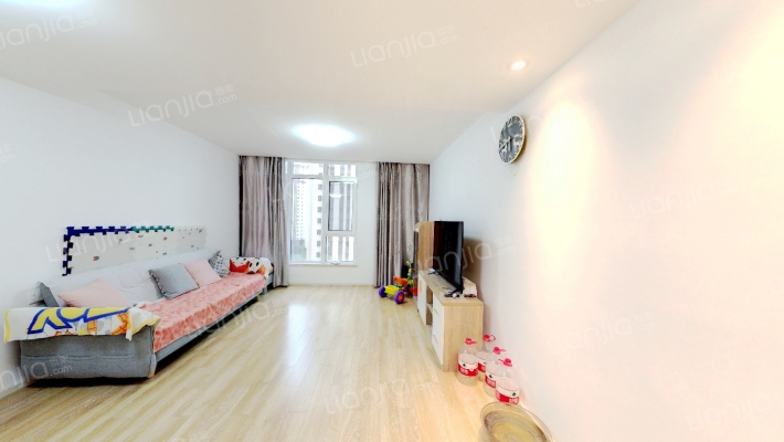 保利中央公园西区二手房实景图