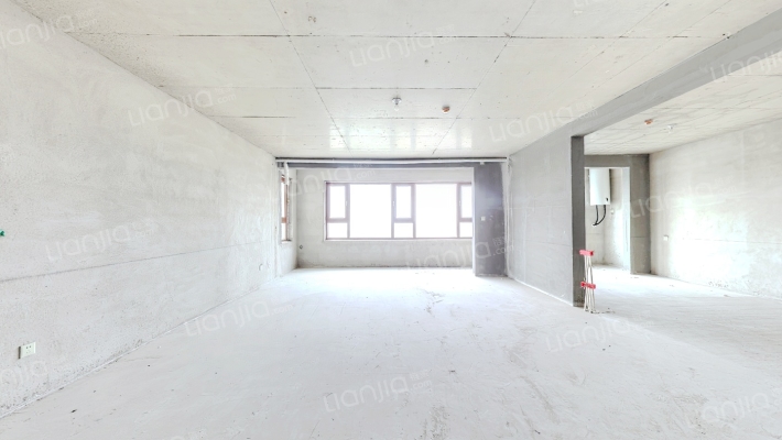 埃特银河翡翠二手房实景图