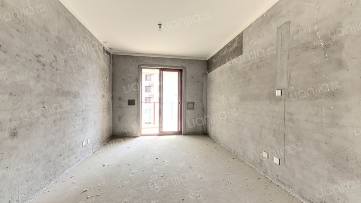 凤凰小镇二手房实景图