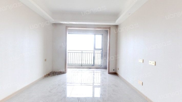 东望隽园二手房实景图