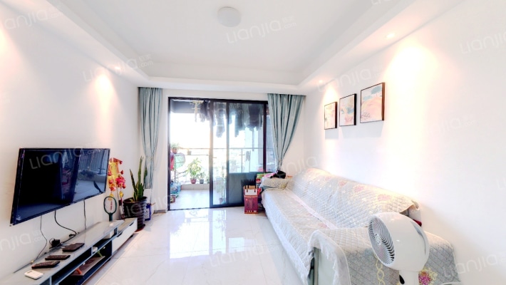 金地卓越松湖悦湾二手房实景图