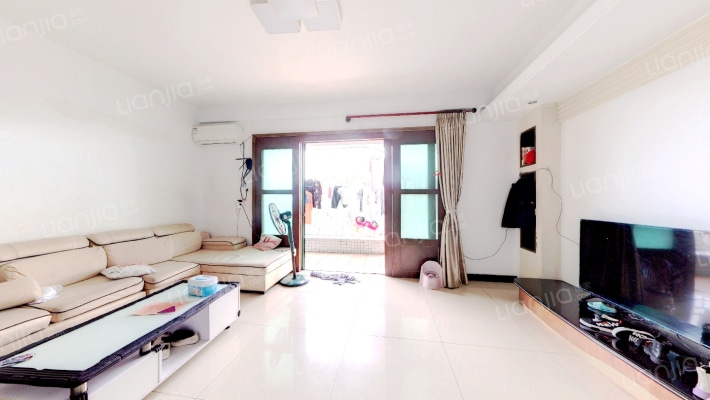 飞龙山庄二手房实景图