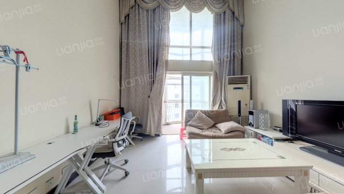 21世纪新楼中楼二手房实景图