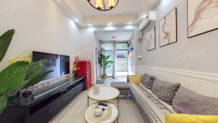 空港小院花语二手房实景图