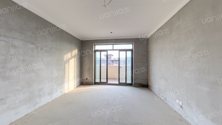 天怡天颐城二手房实景图