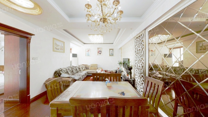 新港公寓(新吴区)二手房实景图