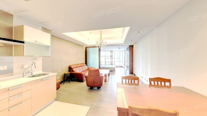 玄武湖金茂广场二手房实景图