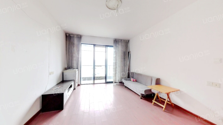 格兰春天二期二手房实景图