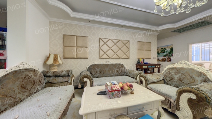 幸福风景二手房实景图