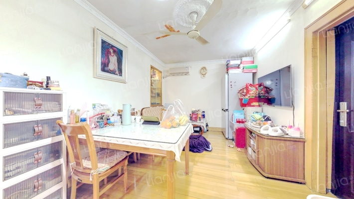 由由三村二手房实景图