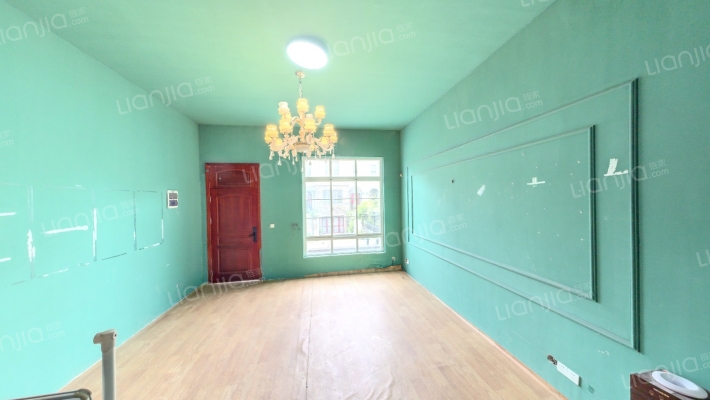 嘉利华府庄园五区二手房实景图