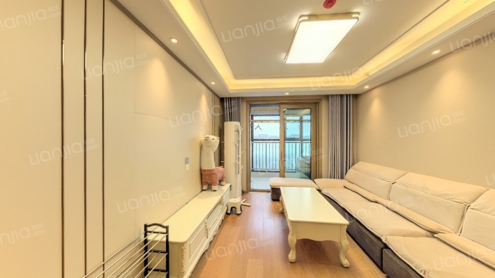 鲁能泰山7号三期二手房实景图