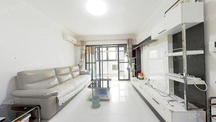 保利春天里二手房实景图