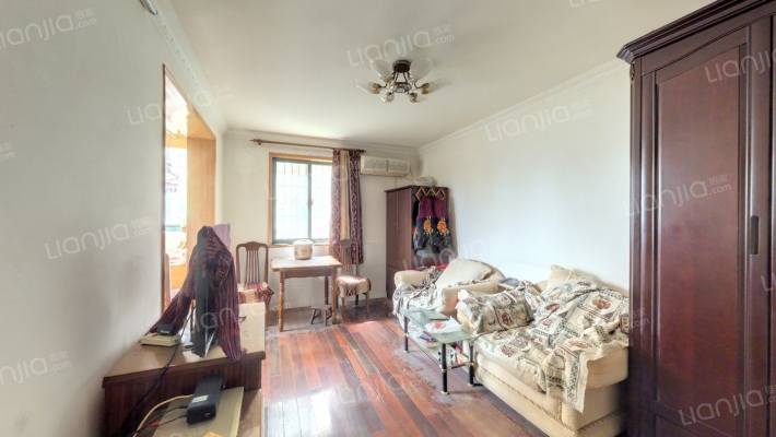 控江路1203号二手房实景图