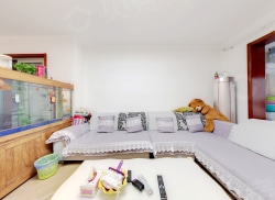 整租·黄金国际 2室2厅 南_黄金国际租房