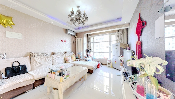 城中央二手房实景图