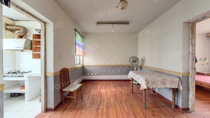 东虹花苑西苑二手房实景图