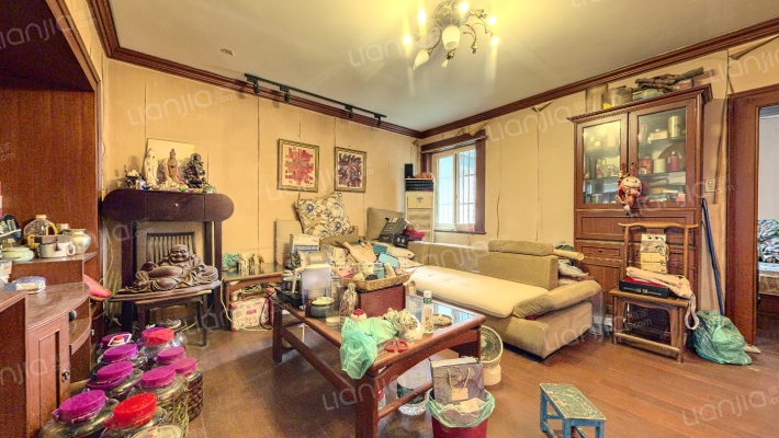 蓝天公寓二手房实景图