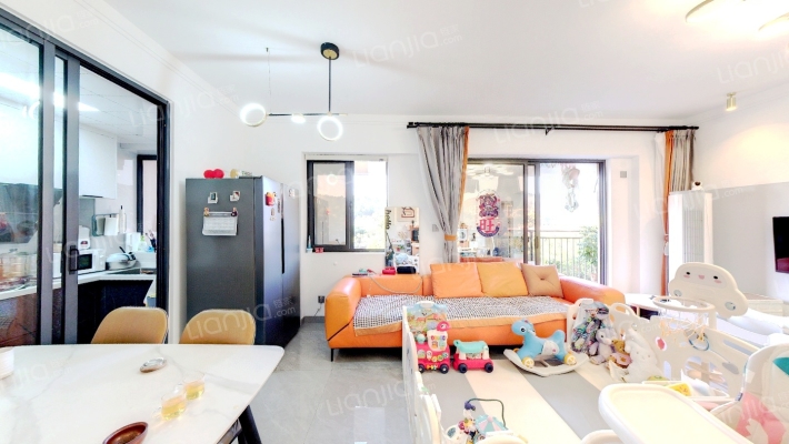 新城际广场一期二手房实景图