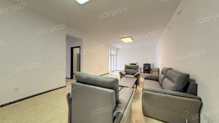 百灵阳光小区二手房实景图