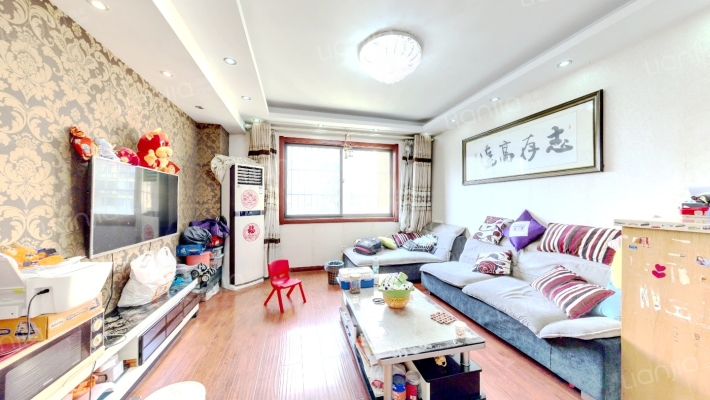 宝安阳光花园香樟里二手房实景图