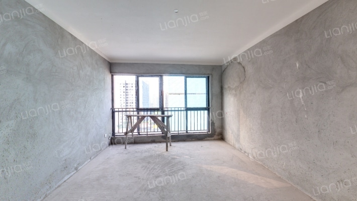 华美翡丽山二期二手房实景图