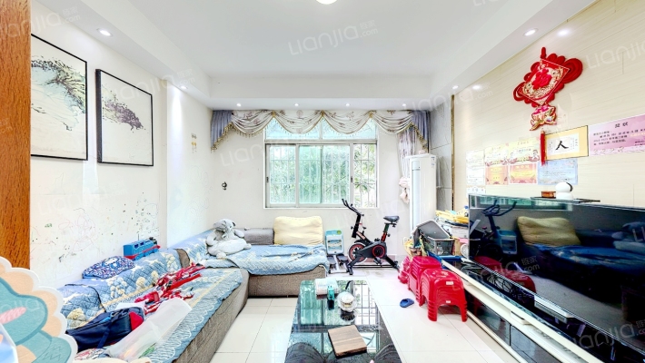 海富楼二手房实景图