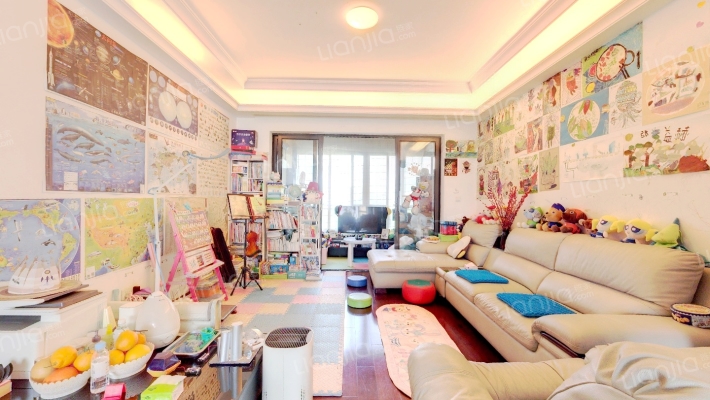 武汉天地四期B11二手房实景图