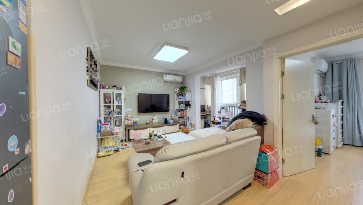 高行绿洲(一期)二手房实景图