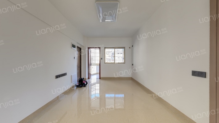 华侨新苑二手房实景图