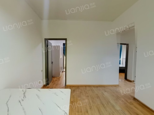 整租·南湖世纪 3室1厅 东