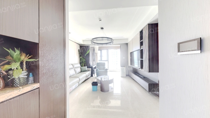 融创观澜府二手房实景图