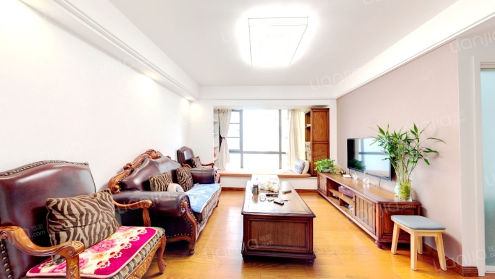 公元世家三期二手房实景图