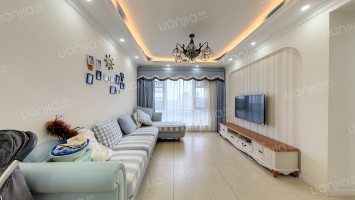 蓝光金双楠二期二手房实景图