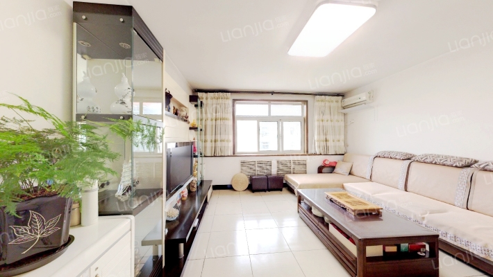 建材小区二手房实景图