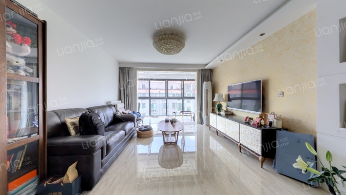 万临家园二手房实景图