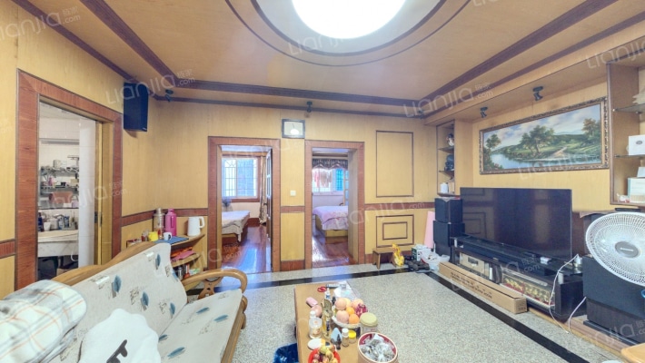 红房子小区二手房实景图