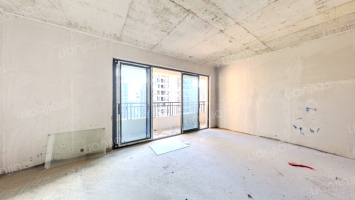 恒大文化旅游城13组团二手房实景图