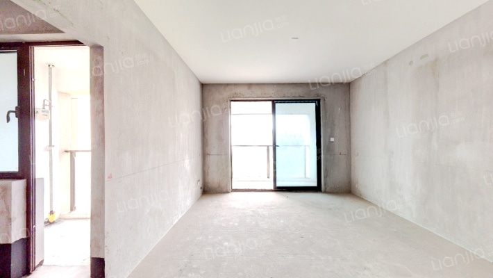 中德时光岭二手房实景图